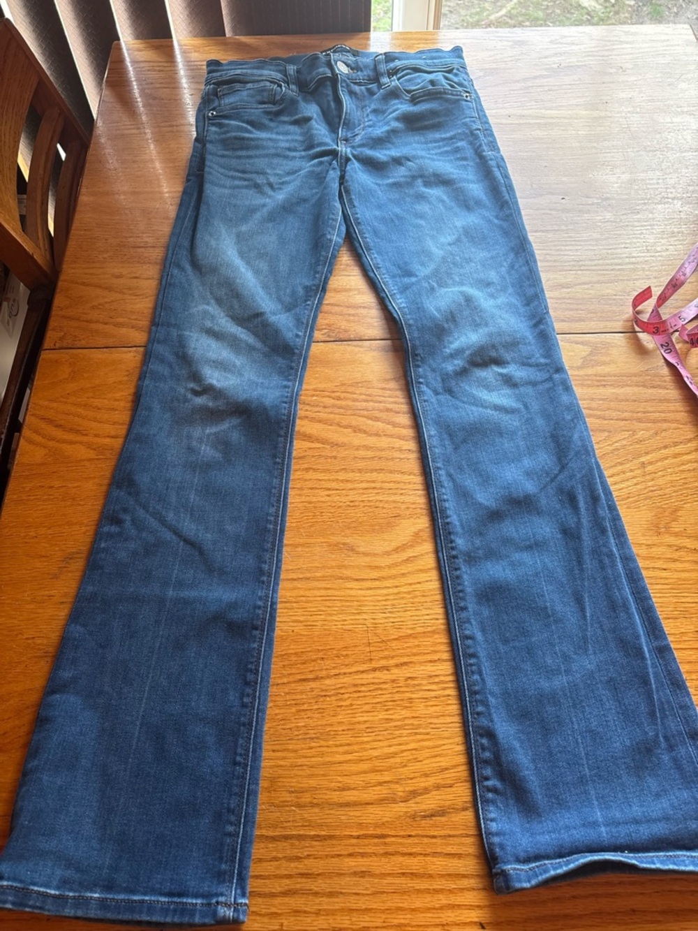 Express Barley Bootcut Mid Rise 6R / 32” Inseam